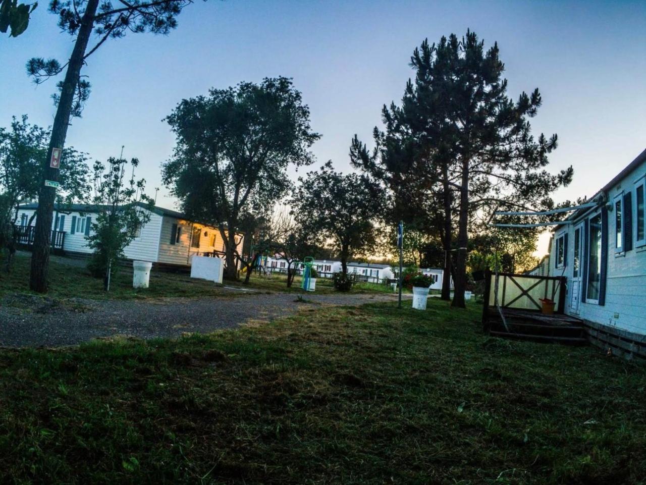 Bungalows Land'Shause Патаяш Екстер'єр фото